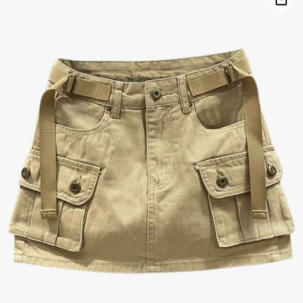 Y2K cargo skirt